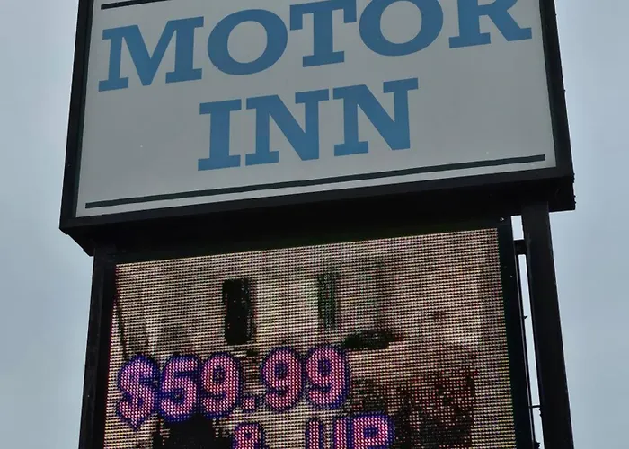 Budget Host Inn & Suites